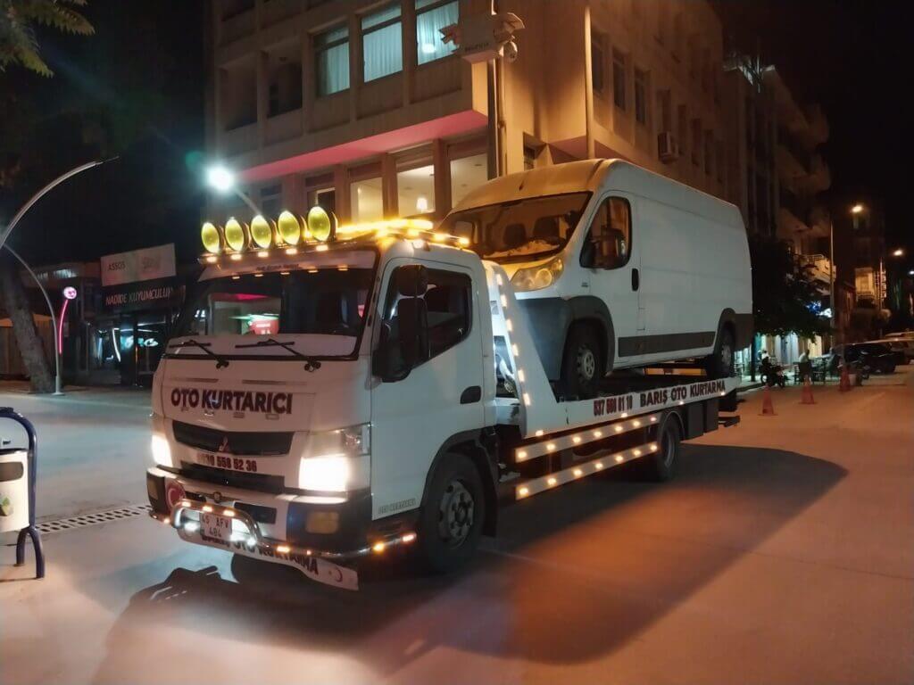 Alaşehir Kurtarıcı Oto Kurtarma Hizmeti 3 Alaşehir Kurtarıcı Oto Kurtarma Hizmeti fiyatları ne kadar? Alaşehir oto Kurtarıcı firması Barış Oto Kurtarma 05305585236 - 05375688110 iletişim